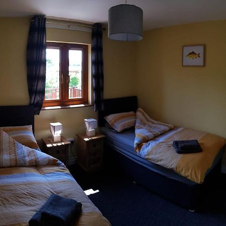 Walnut Lodge, Summerhayes Bridgwater Kültér fotó